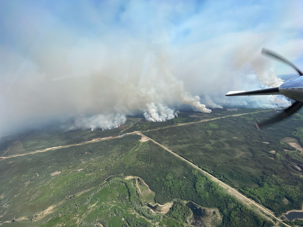 Smoke billowing from wildfire LWF090