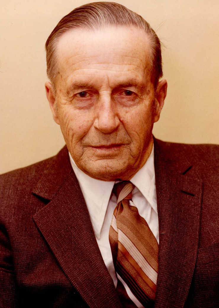 Alberta Order of Excellence former Chancellor the Honourable Frank Lynch-Staunton
