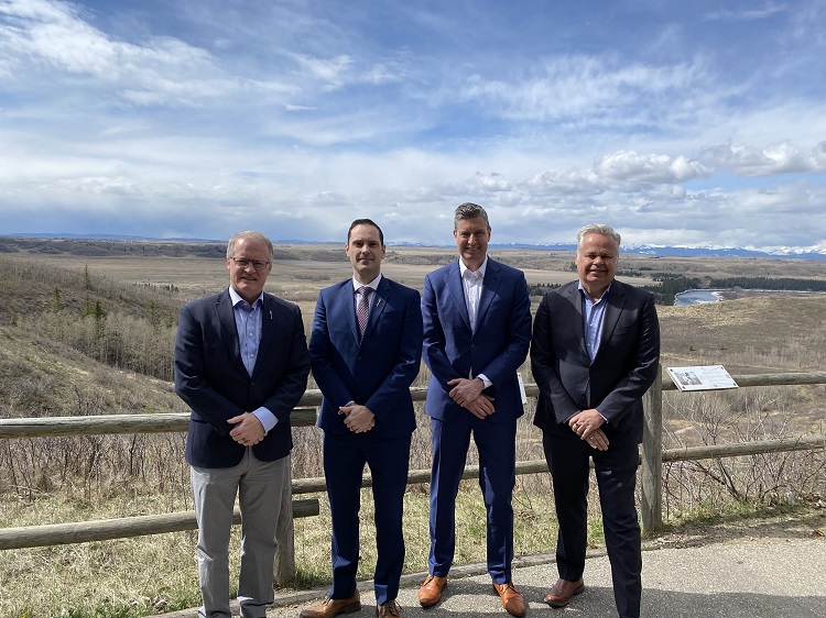 Image_description_goes_here