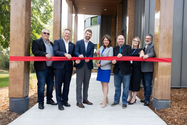 Premier Smith in group photo at opening ceremony