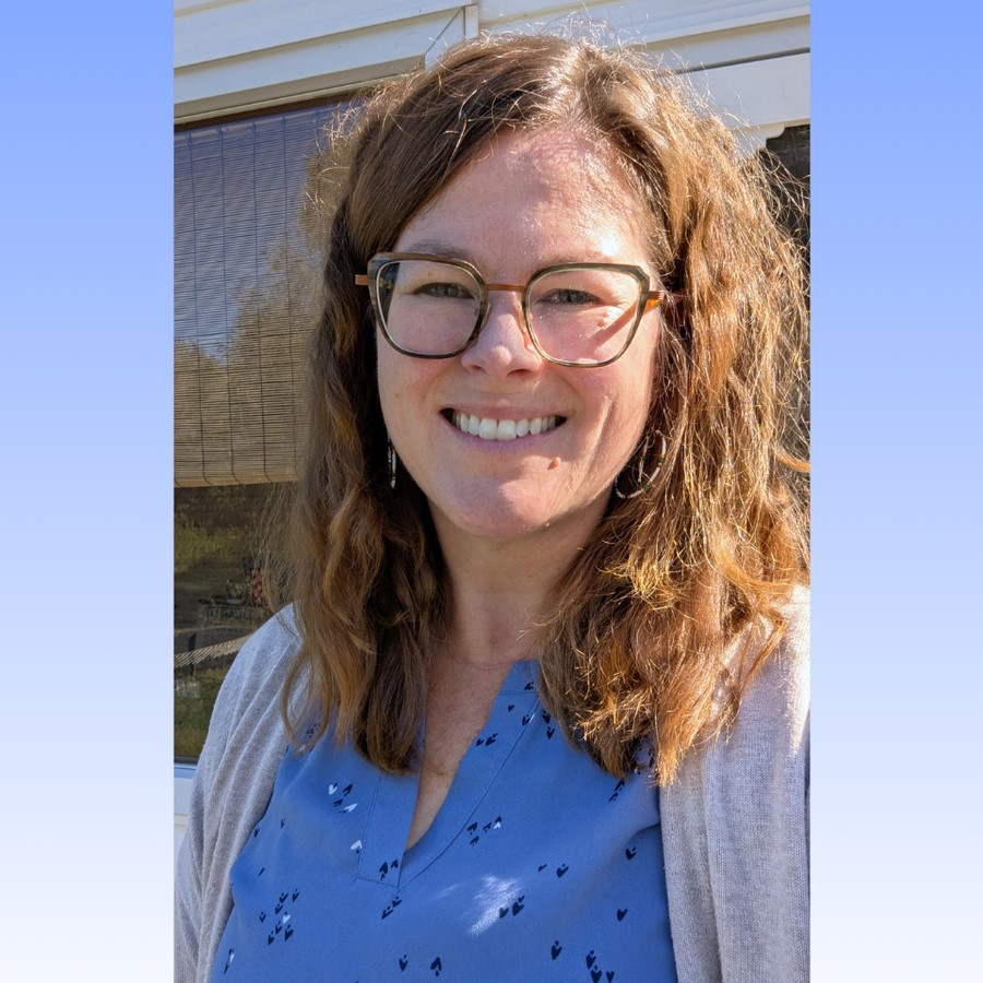 Portrait photo of Lisa Matthias