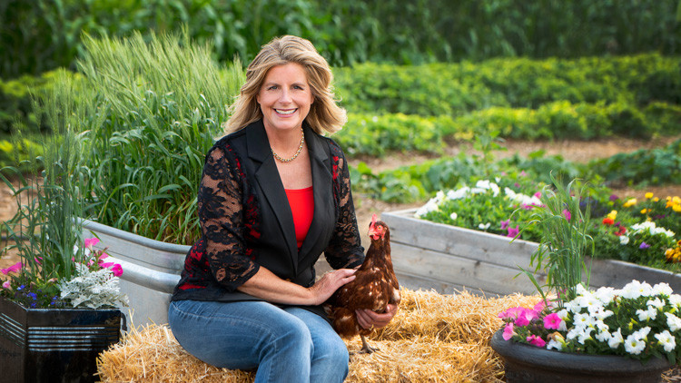 AOE Member Nichole Neubauer