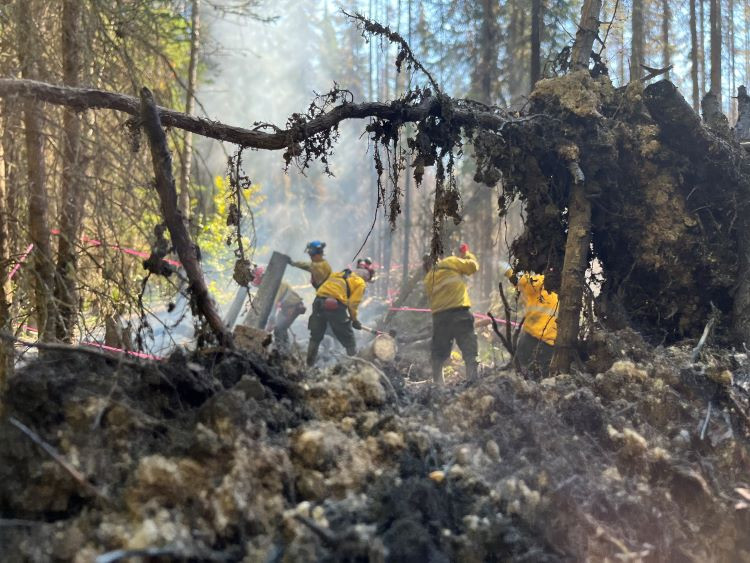 Crew on SWF089 - 750px