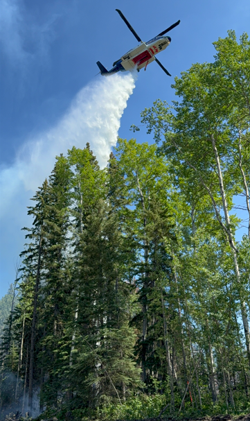 Helicopter dropping water on SWF092