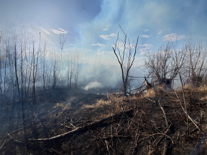 LWF034 was called in around 5:30 pm. Firefighters worked swiftly and we able to contain the fire. 