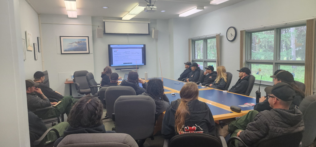 Oregon fire crew being briefed (June 3, 2025)