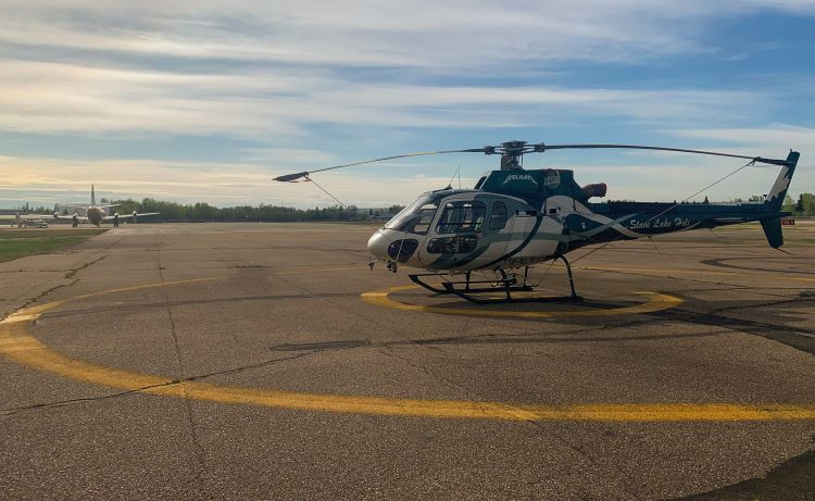 Slave Lake helicopter May14