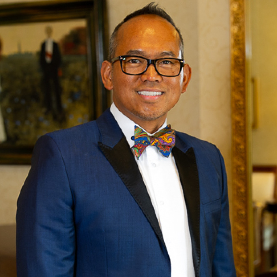 Portrait photo of Ali Cada