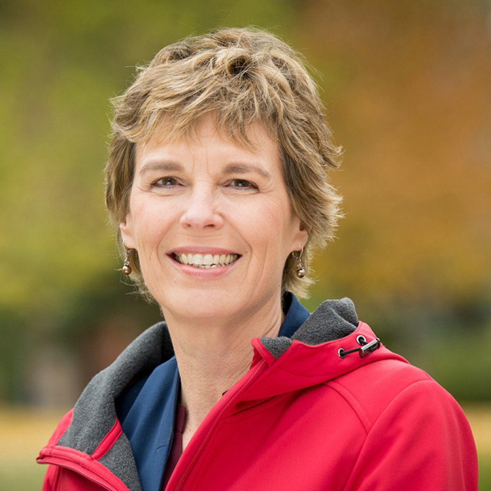 Portrait of Dr. Ellen Macdonald, Ph.D., member of Alberta's Science Advisory Panel.