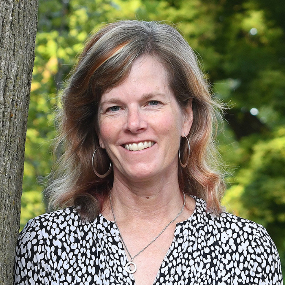 Head and shoulders portrait of Dr. Karen Kidd, Ph.D., a member of Alberta's Science Advisory Panel.